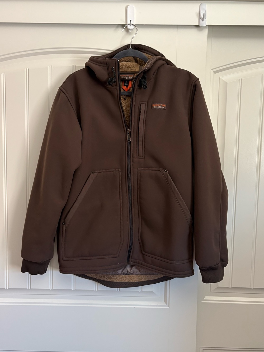 Patagonia burly man hooded jacket brown size small